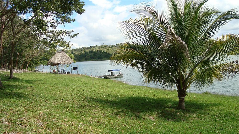 Maya Zac Peten Jungle Lodge Ел Ремате Екстериор снимка